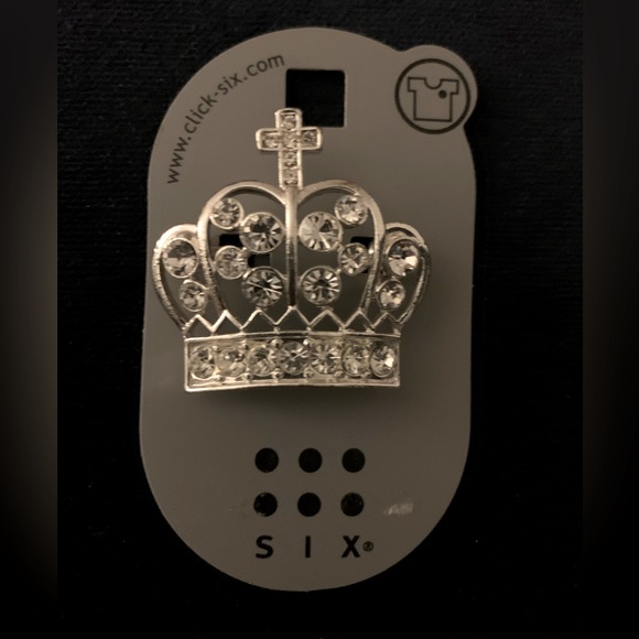NEW Never Worn Silver Crown Brooch - Picture 1 of 1